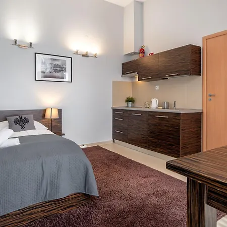 Rentplanet - Brzozowa Apartment