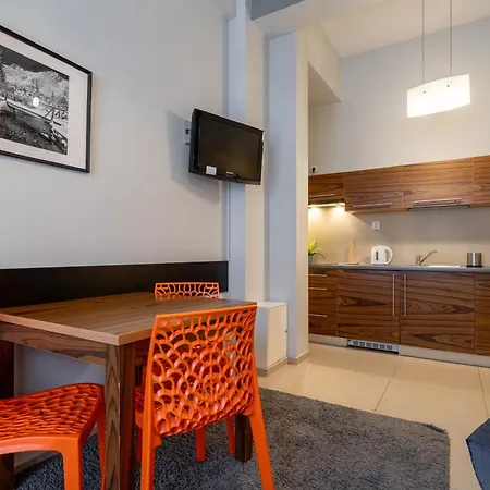 Rentplanet - Brzozowa Apartment
